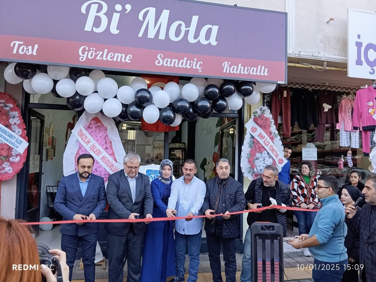 Bi Mola Aperatif’e görkemli açılış